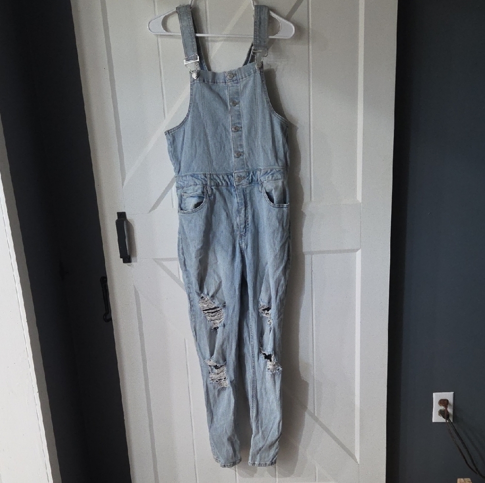 Rue21 Light Blue Distressed Women Jeans Overalls